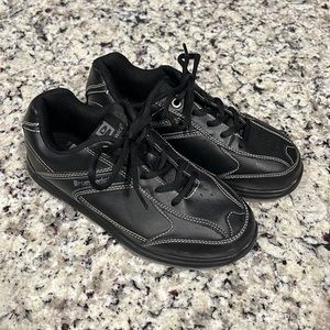 Brunswick Flyer Bowling Shoes Black Size 3 Great Condition